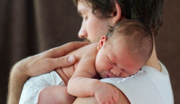 Congresso aprova licença-paternidade de 20 dias